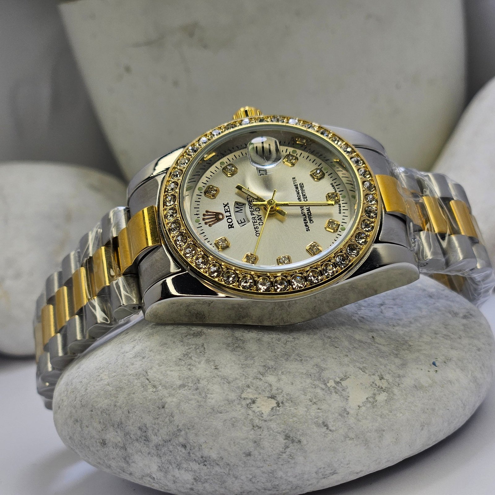 Rolex Oyster Perpetual Day-Date Diamond Bezel Two-Tone Watch (Replica)
