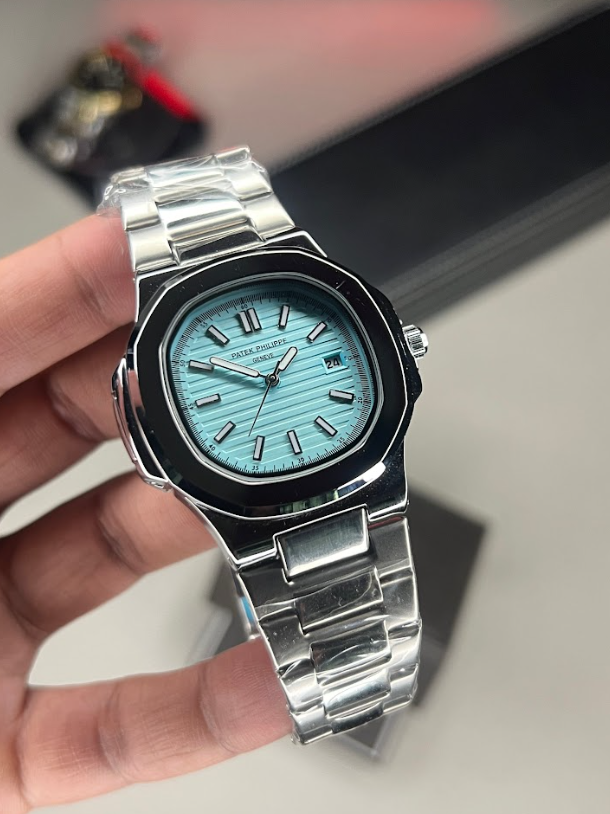 Patek Philippe Nautilus 5711/1A-014 with Turquoise Dial